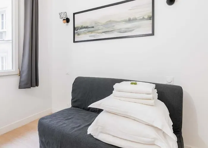 Studio Proche Sacre Coeur - Paris 9 -2P - Flat-Guest